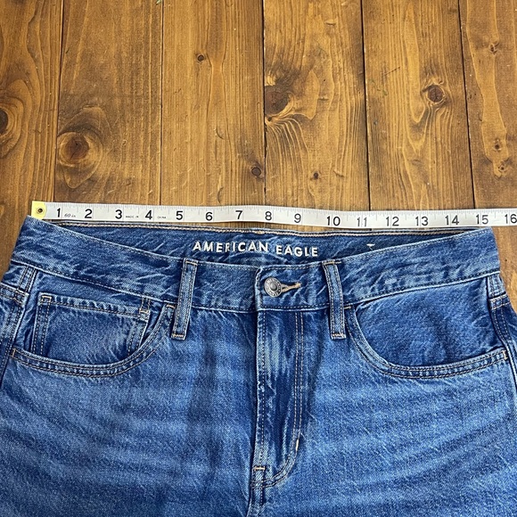 American Eagle Outfitters AEO size 6 regular 90’s straight jeans - Picture 5 of 8